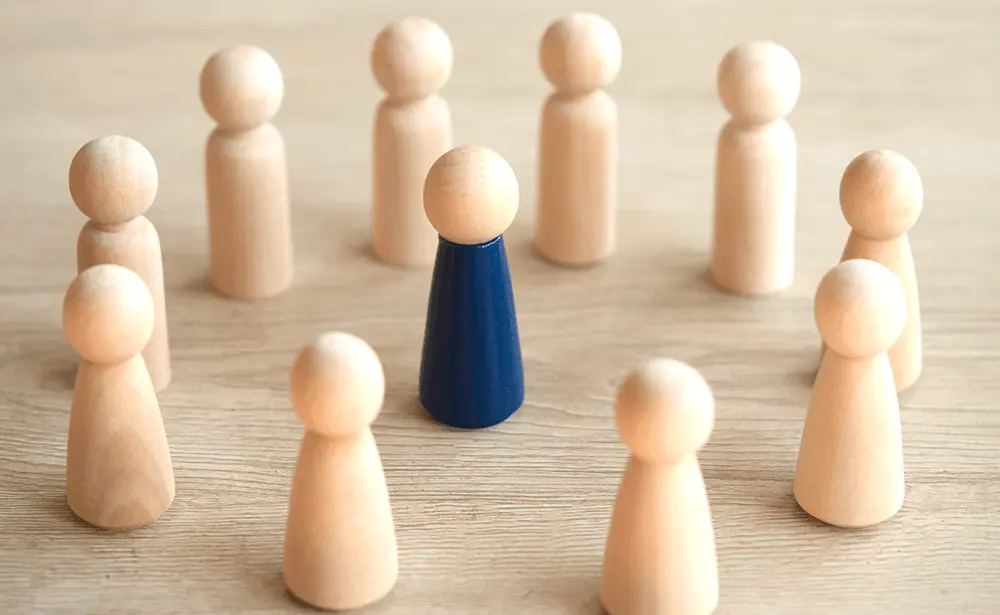 모바일에서 읽기 흐름이 끊기고 스크롤 피로가 크다.